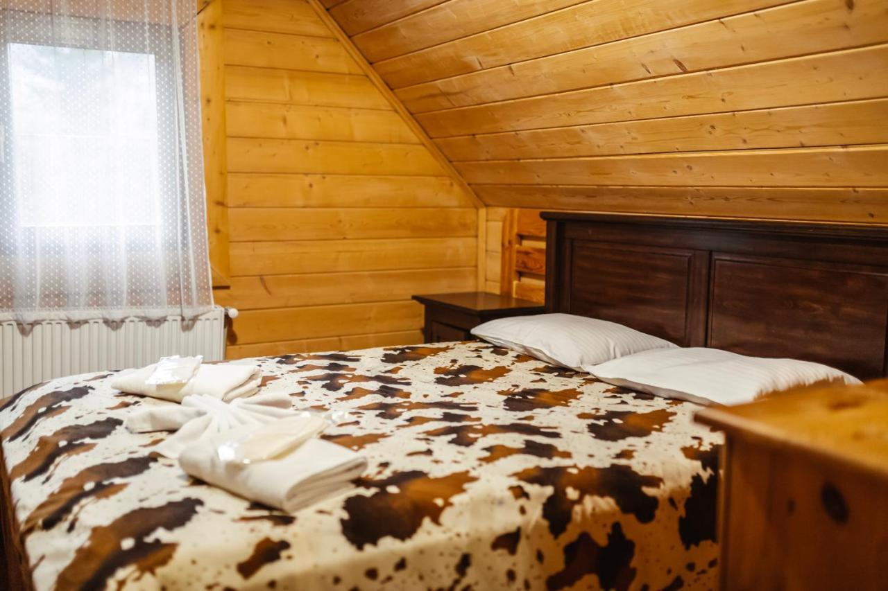 Royal Village Resort Bukovel Exterior photo