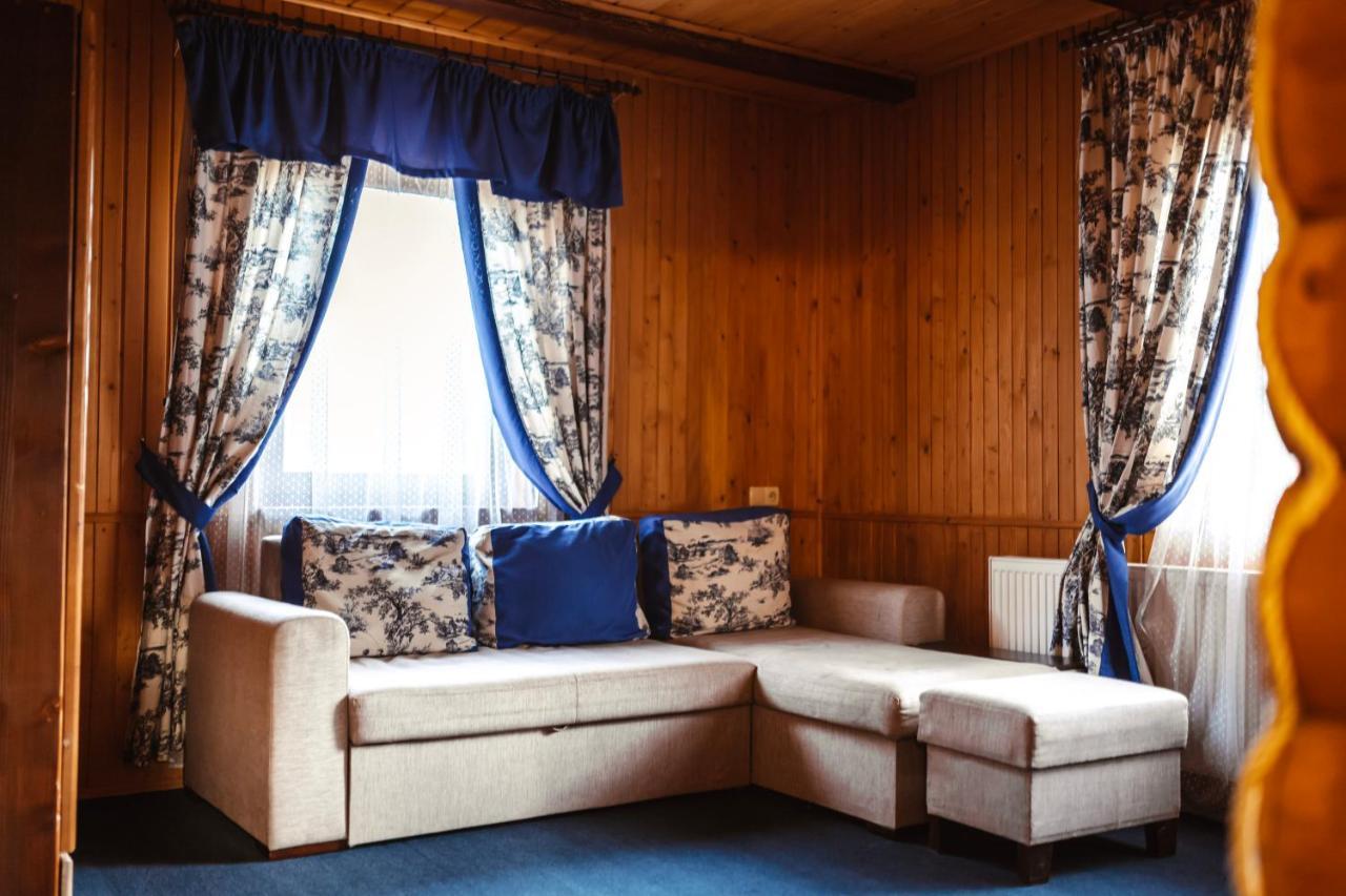 Royal Village Resort Bukovel Exterior photo