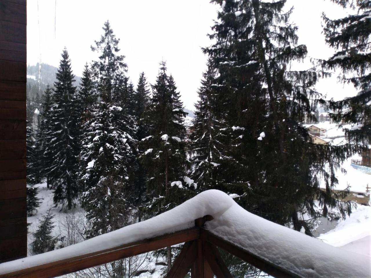 Royal Village Resort Bukovel Exterior photo